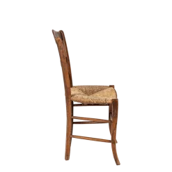 Chaise en bois vintage