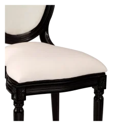 Chaise Montaigne black and white