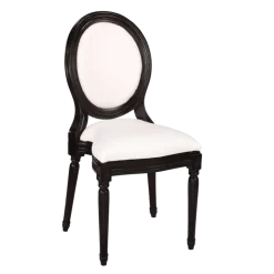 Chaise Montaigne black and white