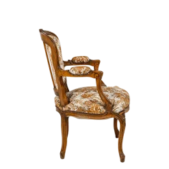 Fauteuil bohème motifs floraux vintage