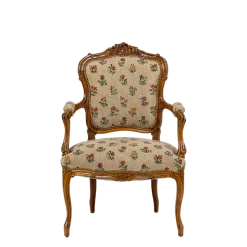 Fauteuil bohème motifs floraux vintage