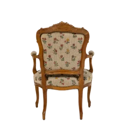 Fauteuil bohème motifs floraux vintage